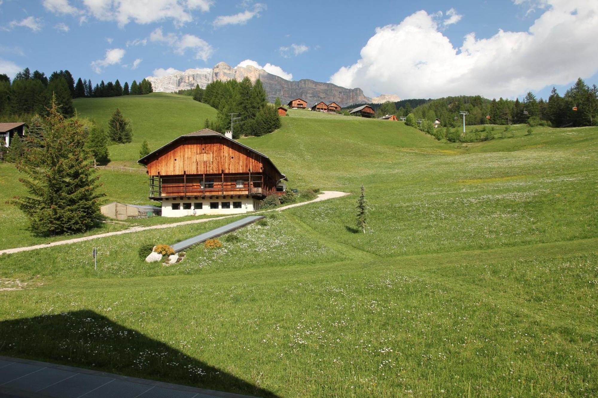 Hotel Cavallino Бадия Экстерьер фото