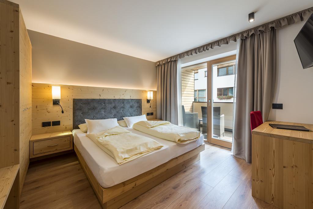 Hotel Cavallino Бадия Экстерьер фото